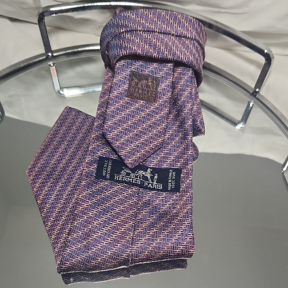 HERMES-PARIS Men's Tie On Blu-red-white "H" Pattern